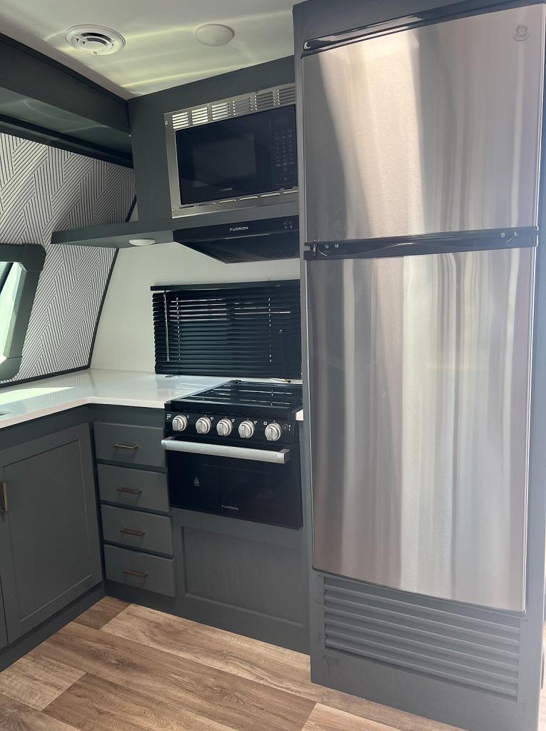 New 2023 Keystone Bullet 25FKPR - Image 10