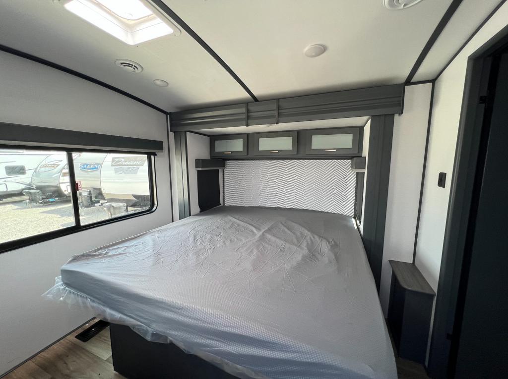 New 2023 Keystone Bullet 25FKPR - Image 3