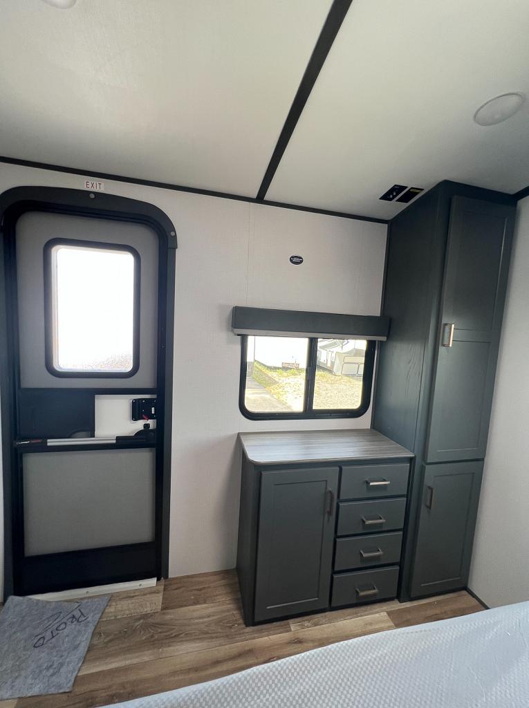 New 2023 Keystone Bullet 25FKPR - Image 2