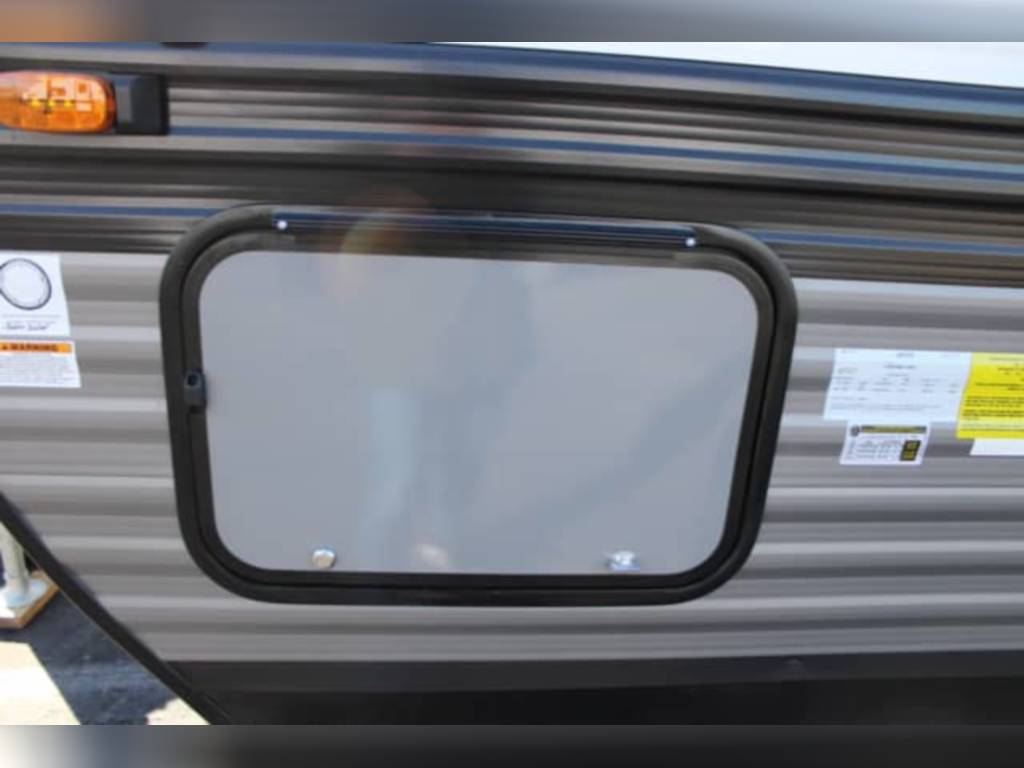 New 2023 Jayco Travel Trailer RV - Image 3