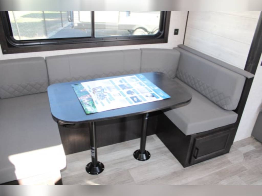 New 2023 Jayco Travel Trailer RV - Image 53