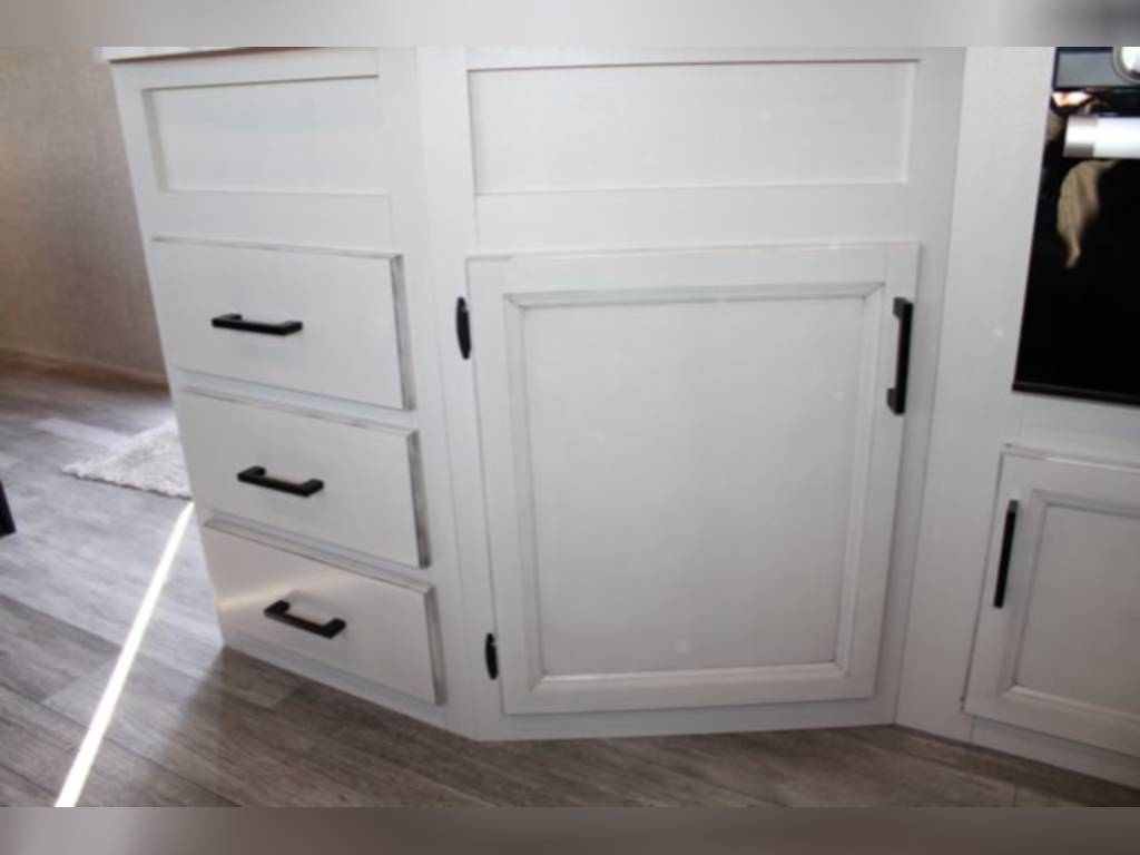 New 2023 Jayco Travel Trailer RV - Image 23