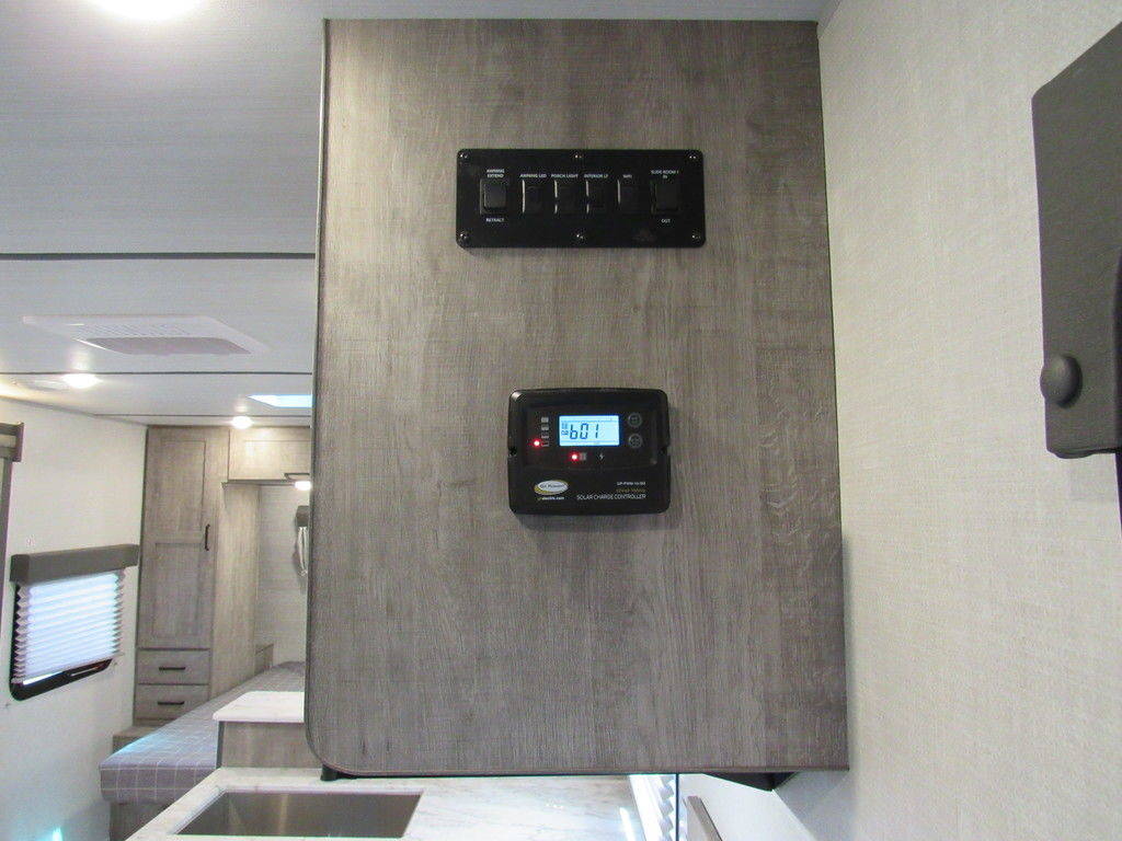 2020 Forest River Travel Trailer RV Surveyor Legend - Image 25