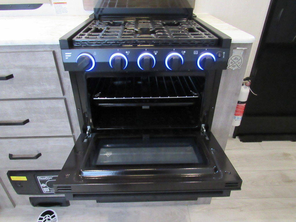 2020 Forest River Travel Trailer RV Surveyor Legend - Image 17