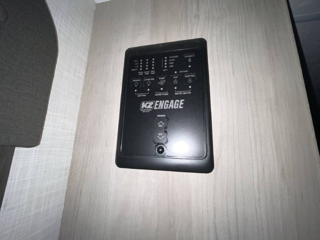 New 2023 K-Z Travel Trailer RV - Image 31