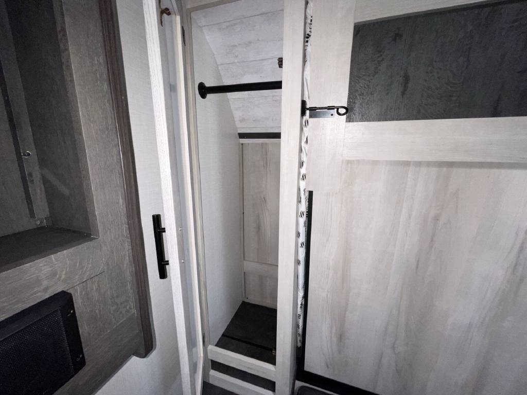 New 2023 K-Z Travel Trailer RV - Image 17